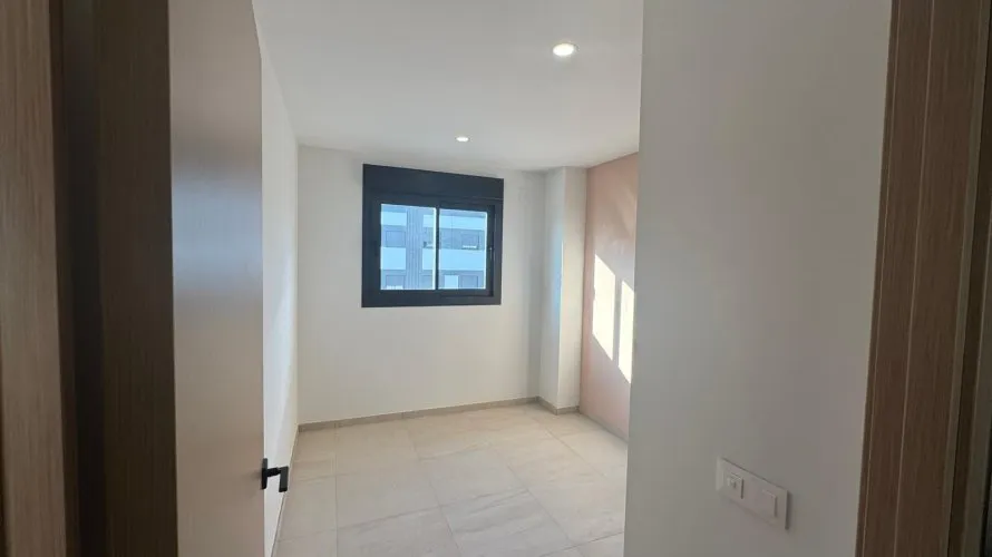 Ático de 3 dormitorios en Alicante, España No. 2620 № 8