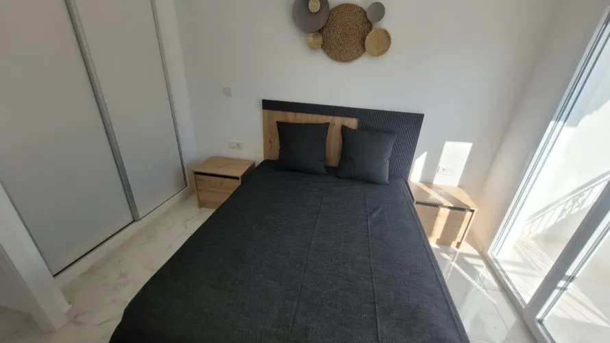 Сasa de 3 dormitorios en Torrevieja, España No. 2128 № 1