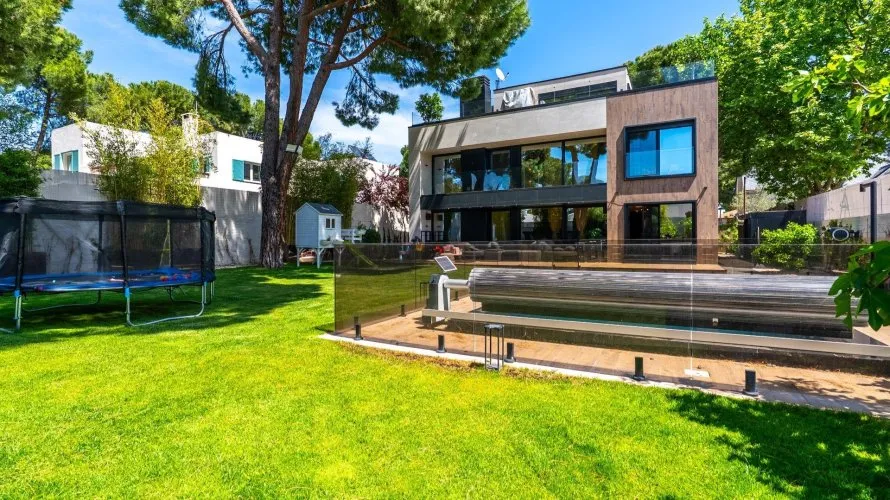 Villa de 4 dormitorios en Pozuelo de Alarcón, España No. 2624 № 21