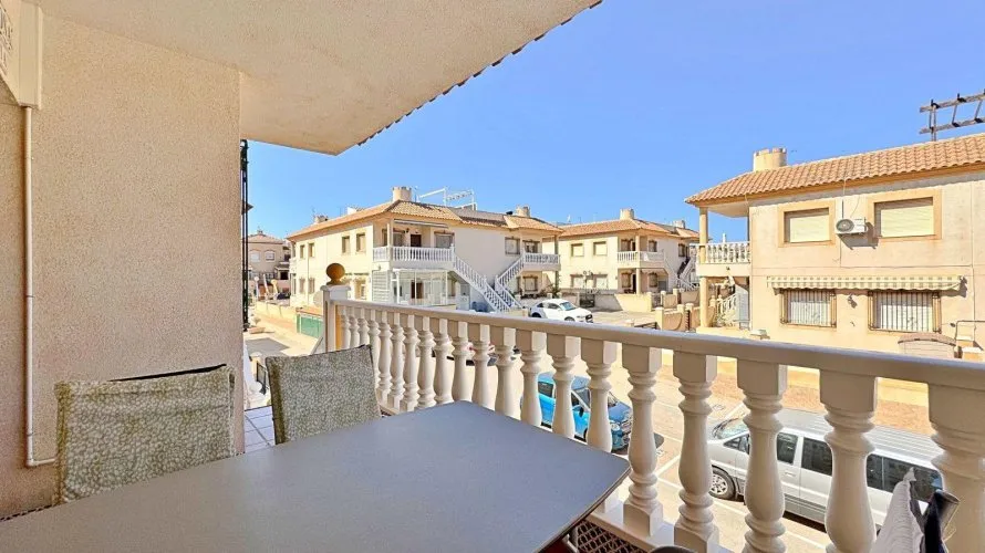 Bungalow de 2 dormitorios en La Zenia, España No. 2168 № 19