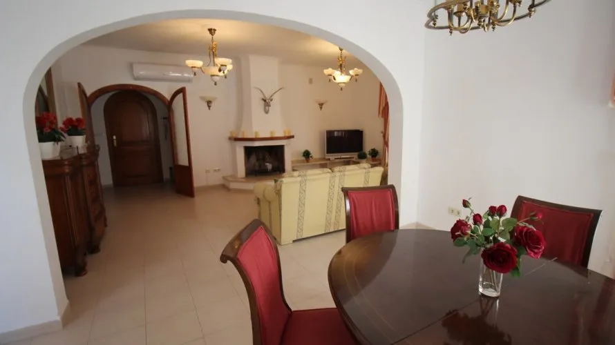 Villa de 5 dormitorios en Calpe, España No. 1639 № 6