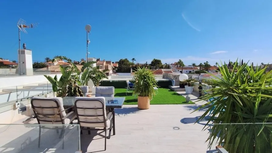 Villa de 106m² en Torrevieja, España No. 2517 № 10