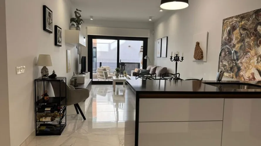 Apartamento de 2 dormitorios en Guardamar del Segura, España No. 2579 № 16