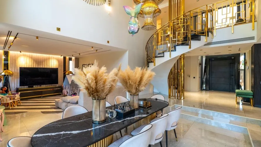 Villa de 4 dormitorios en Pozuelo de Alarcón, España No. 2624 № 14