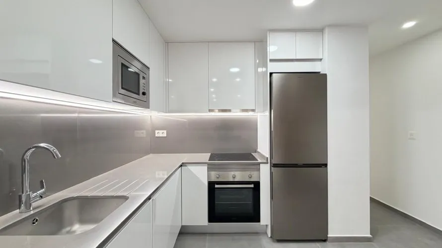 Apartamento de 3 dormitorios en Torrevieja, España No. 1558 № 19