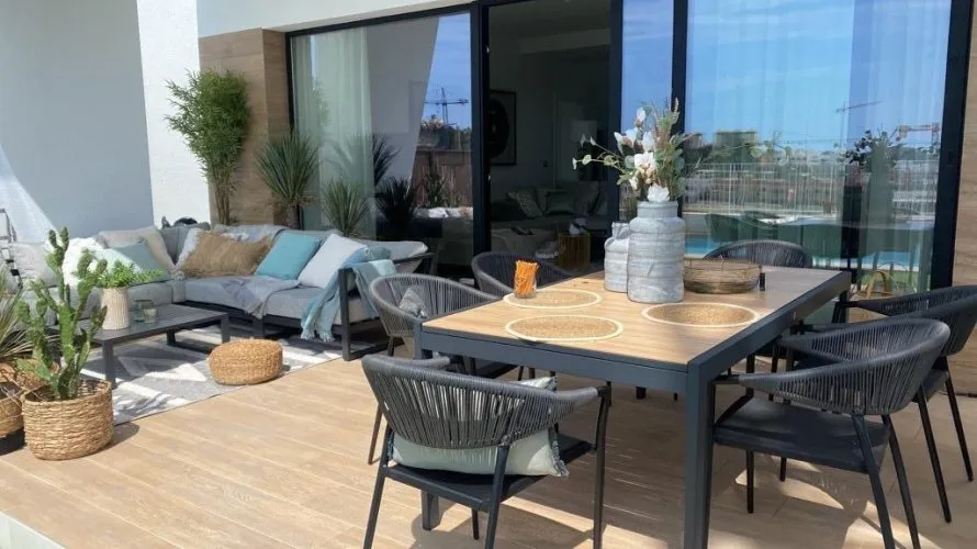 Apartamento de 3 dormitorios en Finestrat, España No. 1708