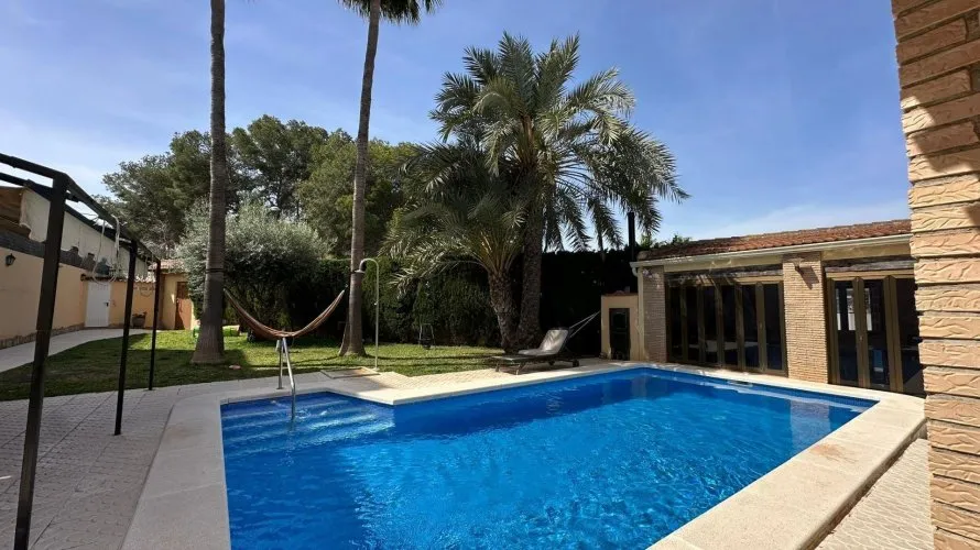 Apartamento de 4 dormitorios en Torrevieja, España No. 2383 № 15