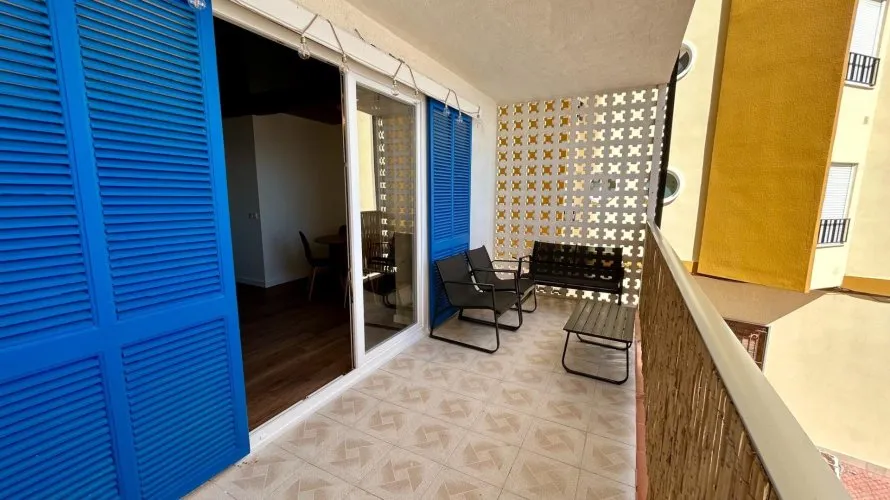 Apartamento de 2 dormitorios en Torrevieja, España No. 1515 № 3