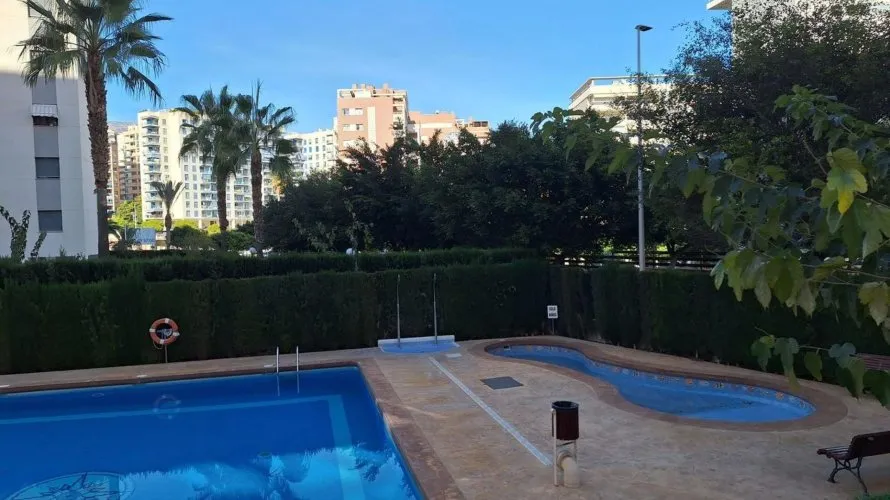 Apartamento de 2 dormitorios en Villajoyosa, España No. 2274 № 18