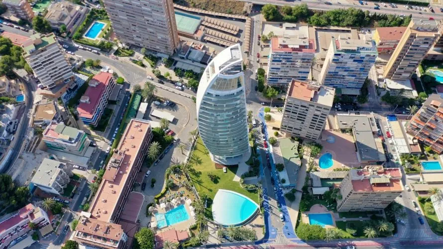 Apartamento de 2 dormitorios en Benidorm, España No. 1883 № 5