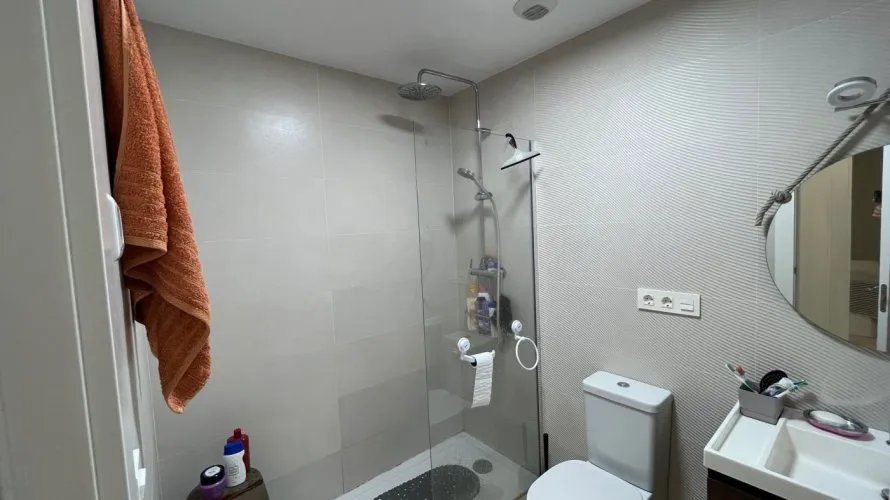 Apartamento de 3 dormitorios en Villajoyosa, España No. 1723 № 14