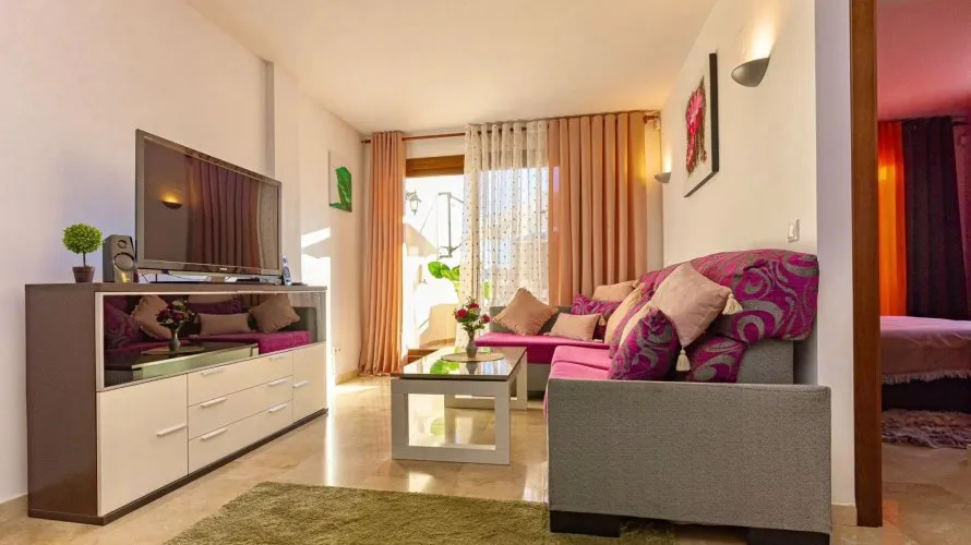 Apartamento de 2 dormitorios en Torrevieja, España No. 1895 № 8