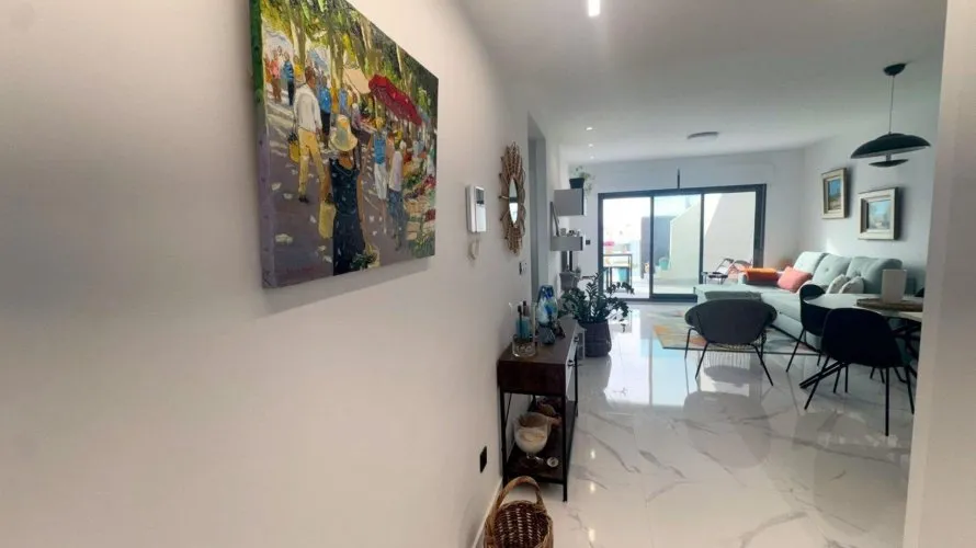 Bungalow de 2 dormitorios en Guardamar del Segura, España No. 2622 № 19