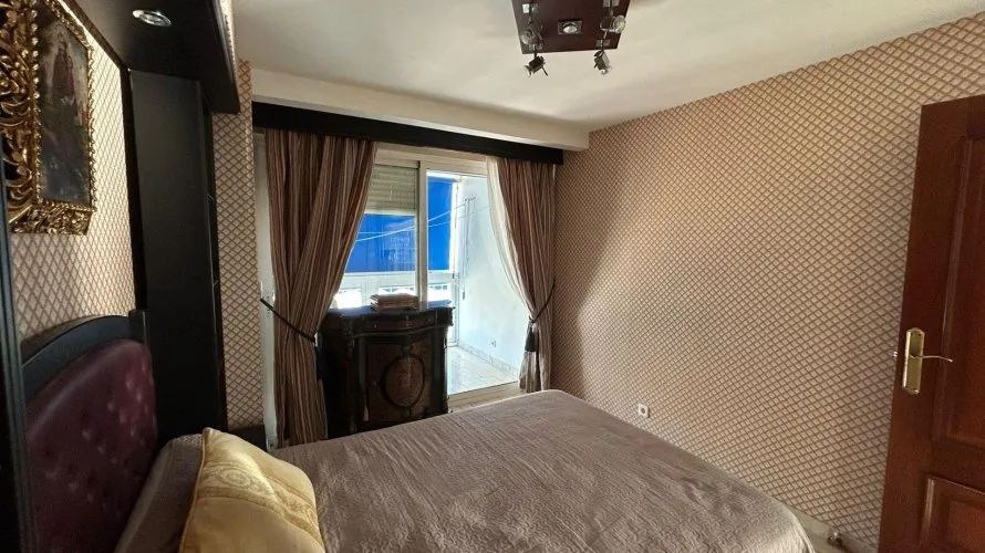 Apartamento de 2 dormitorios en Benidorm, España No. 2000 № 18