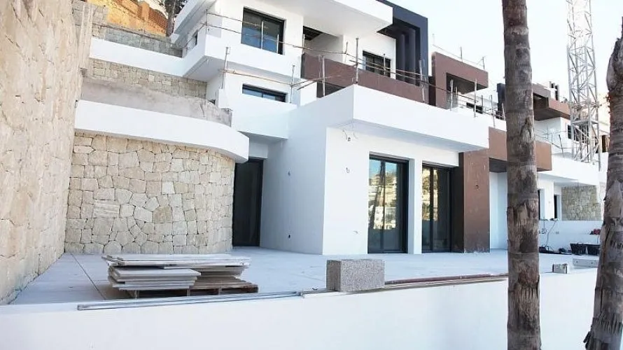 Apartamento de 4 dormitorios en Benidorm, España No. 1680 № 11