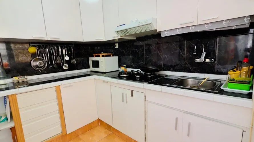 Apartamento de 2 dormitorios en Torrevieja, España No. 2301 № 7