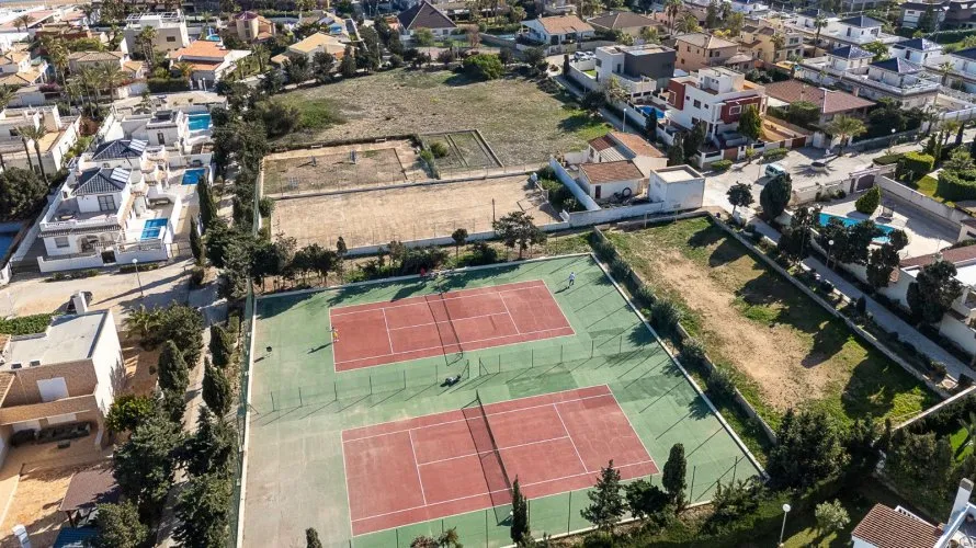Villa de 370m² en La Mata, España No. 2331 № 2