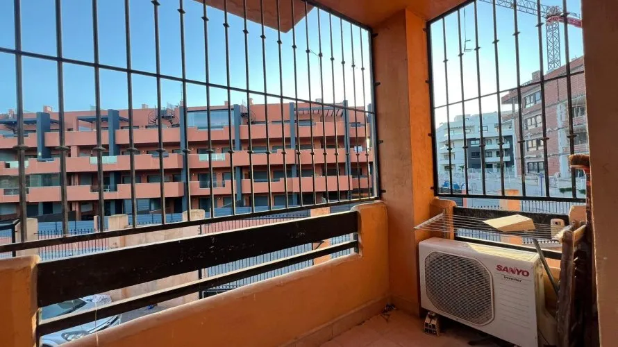 Dúplex de 3 dormitorios en Villamartin, España No. 2498 № 6