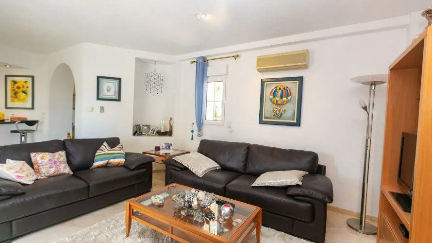 Villa de 194m² en Alicante, España No. 2667 № 18