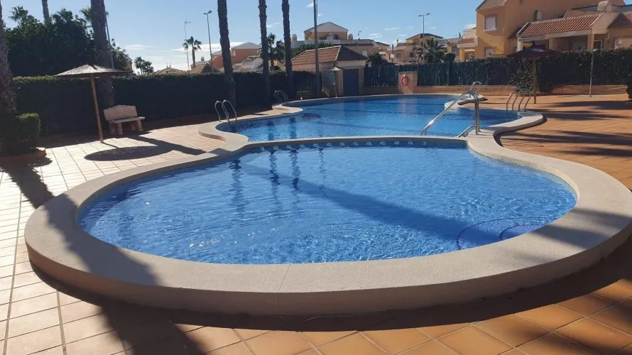 Сasa de 3 dormitorios en Rojales, España No. 2249 № 26