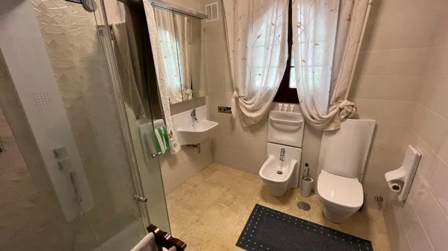 Villa de 4 dormitorios en Altea La Vella, España No. 1855 № 17