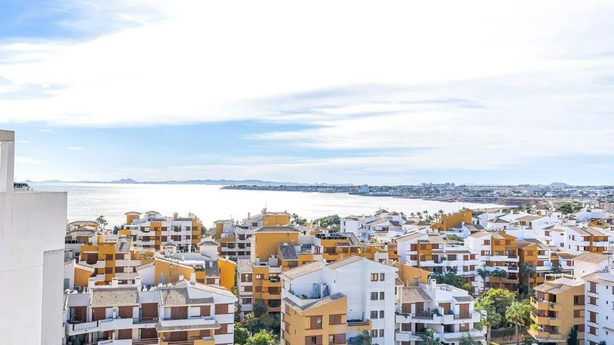 Ático de 2 dormitorios en Torrevieja, España No. 2292 № 22