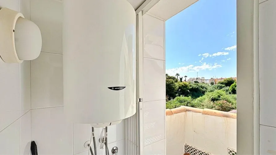 Bungalow de 2 dormitorios en La Zenia, España No. 2168 № 17