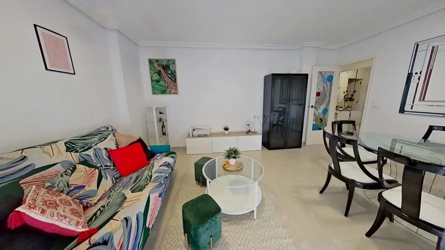 Apartamento de 4 dormitorios en Torrevieja, España No. 2694 № 13