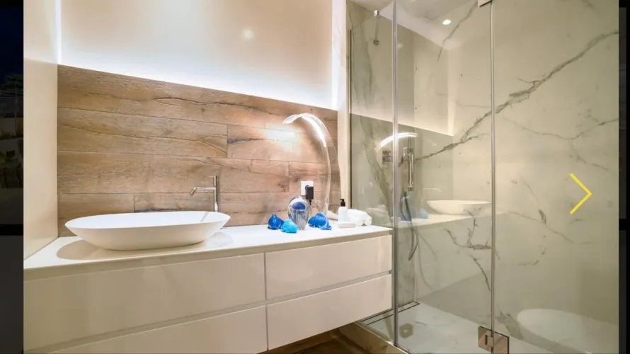 Apartamento de 2 dormitorios en Villajoyosa, España No. 2011 № 4