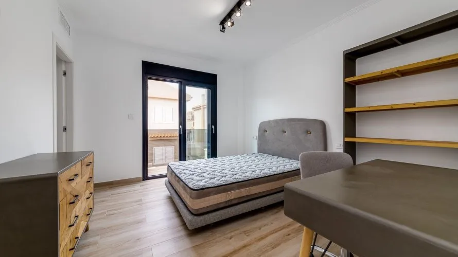 Villa de 210m² en Torrevieja, España No. 2068 № 13