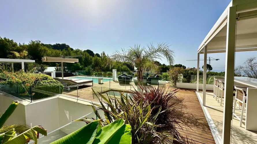 Villa de 4 dormitorios en Altea, España No. 1944 № 4