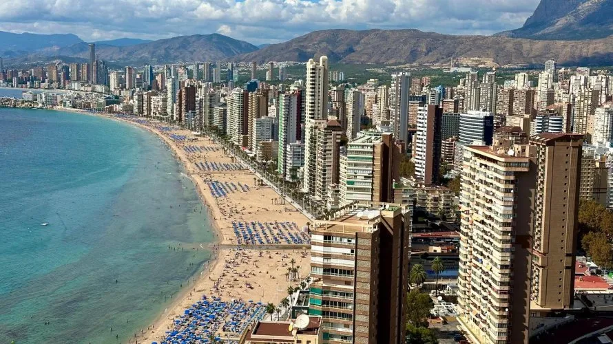 Apartamento de 64m² en Benidorm, España No. 1981 № 1