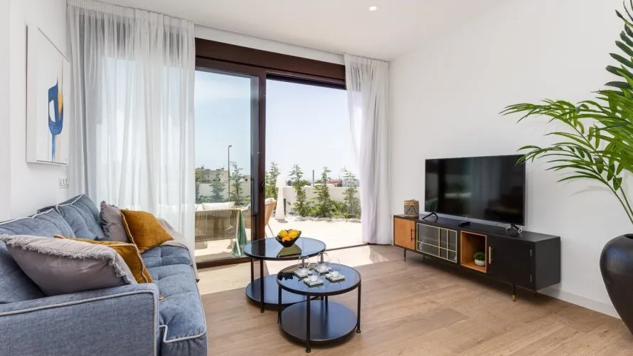 Apartamento de 4 dormitorios en Finestrat, España No. 1734 № 16
