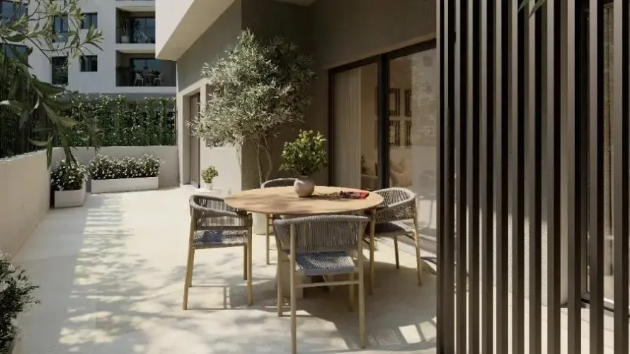 Apartamento de 2 dormitorios en Alicante, España No. 2429 № 1
