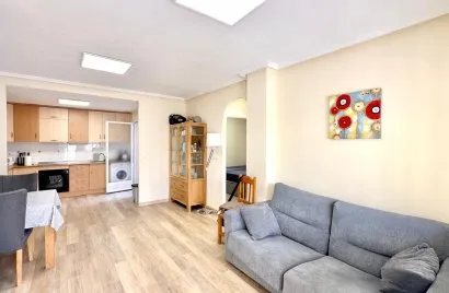Bungalow de 2 dormitorios en Torreblanca, España No. 2415