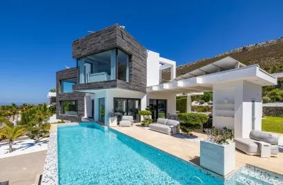 Villa de 5 dormitorios en Jávea, España No. 1935