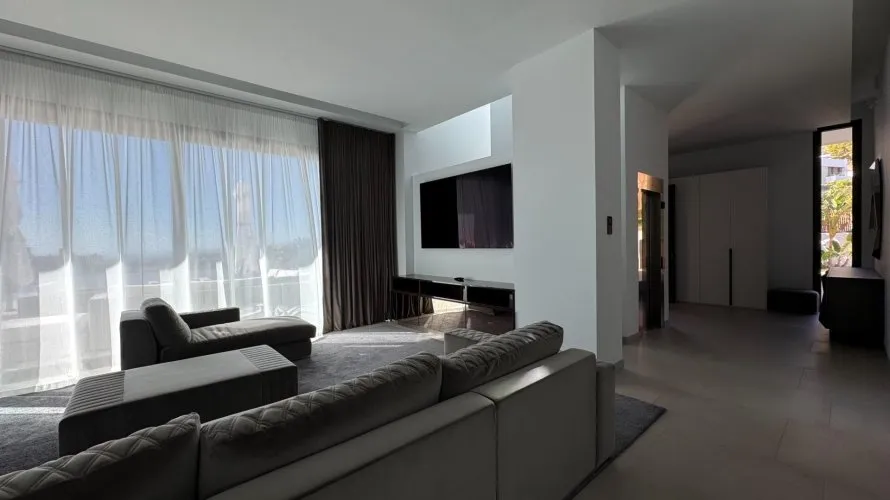 Villa de 691m² en Finestrat, España No. 2060 № 12