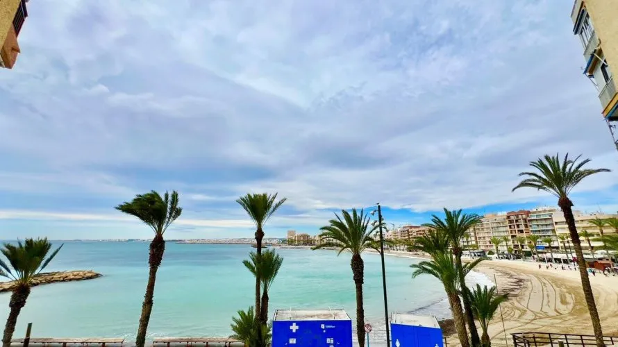 Apartamento de 3 dormitorios en Torrevieja, España No. 2267 № 16