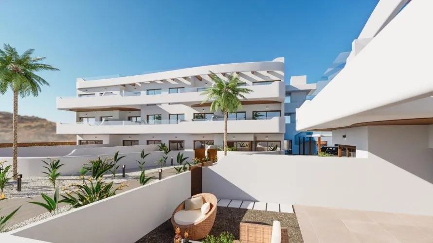 Bungalow de 2 dormitorios en Los Alcázares, España No. 2158 № 14