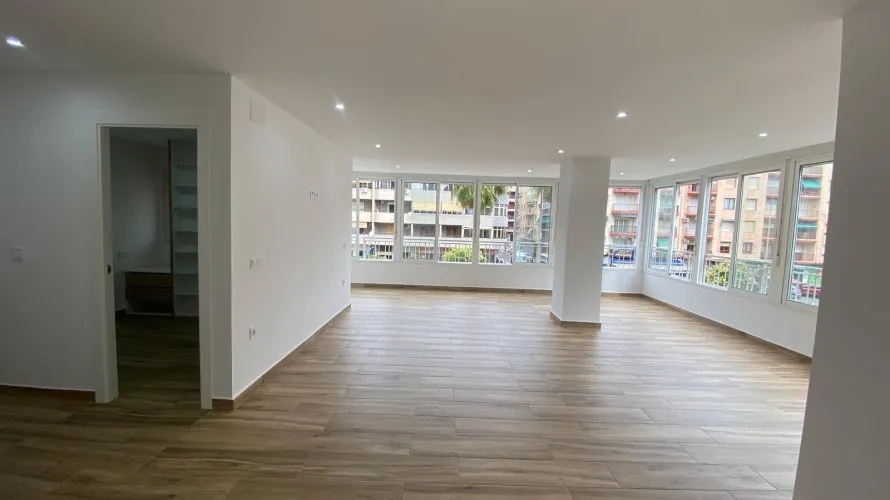 Apartamento de 3 dormitorios en Torrevieja, España No. 1500 № 21