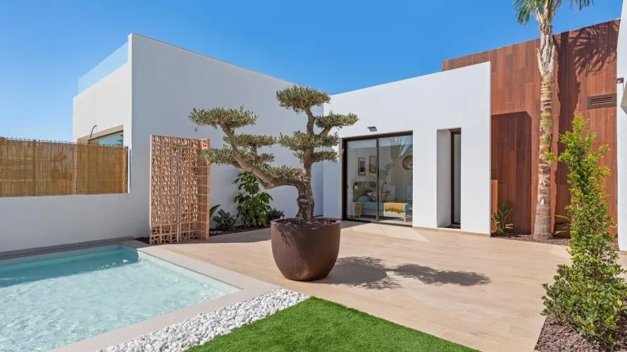 Villa de 3 dormitorios en Los Alcázares, España No. 2161