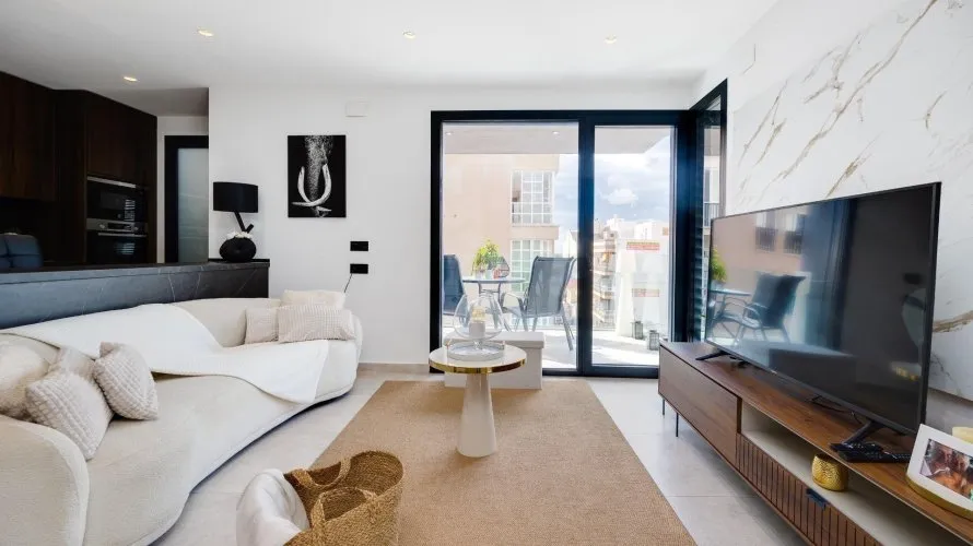 Apartamento de 3 dormitorios en Torrevieja, España No. 2695 № 24