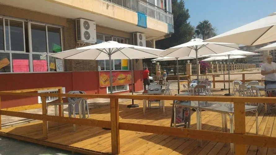 Propiedad comercial de 400m² en Torrevieja, España No. 1918 № 14