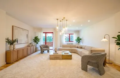 Apartamento de 4 dormitorios en Pozuelo de Alarcón, España No. 2687