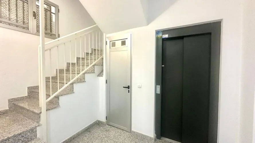 Apartamento de 2 dormitorios en La Mata, España No. 2253 № 4