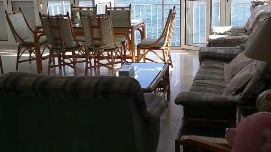 Apartamento de 4 dormitorios en Torrevieja, España No. 1482 № 15