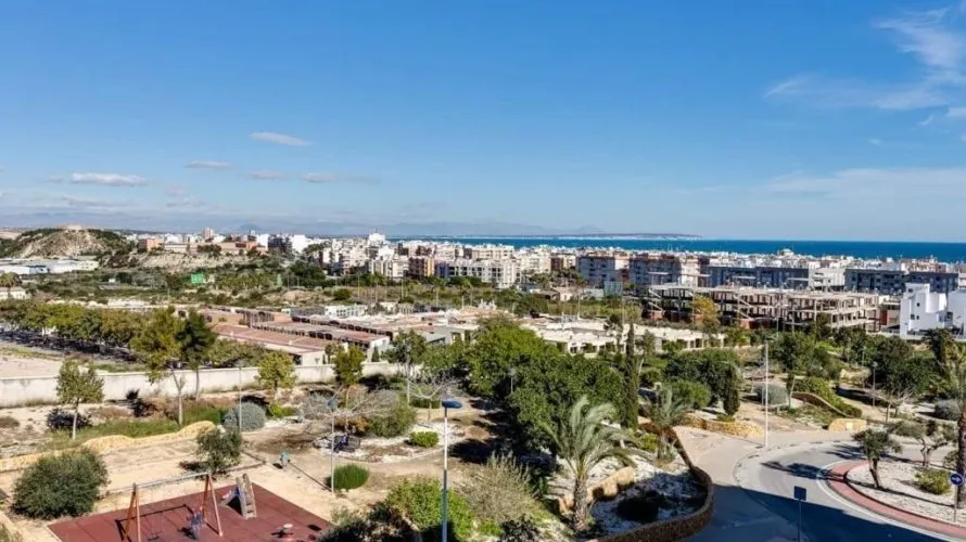 Apartamento de 3 dormitorios en Guardamar del Segura, España No. 1985 № 16