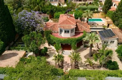 Apartamento de 6 dormitorios en Alicante, España No. 2088
