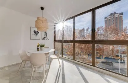 Apartamento de 1 dormitorio en Benidorm, España No. 1994