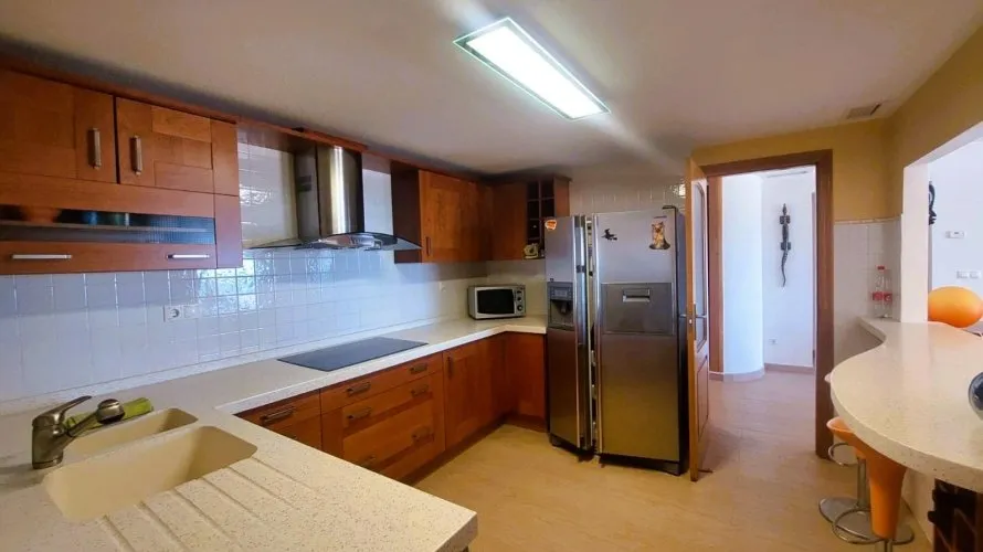 Apartamento de 4 dormitorios en Torrevieja, España No. 1915 № 22